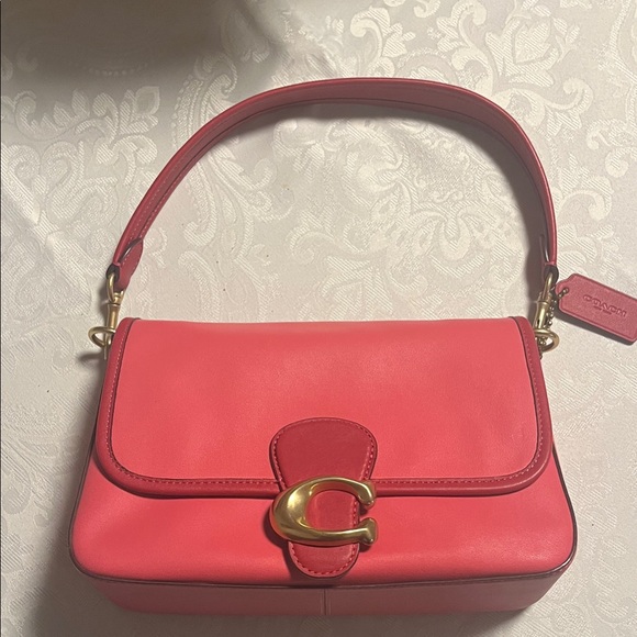 Coach Coral Leather Shoulder Bag - Picture 1 of 4